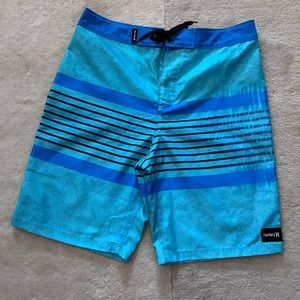 Hurley Board Shorts boys size 14 / 27